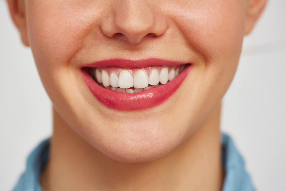 Cum să îți menții sănătatea orală și să previi cariile, gingivita și alte probleme dentare