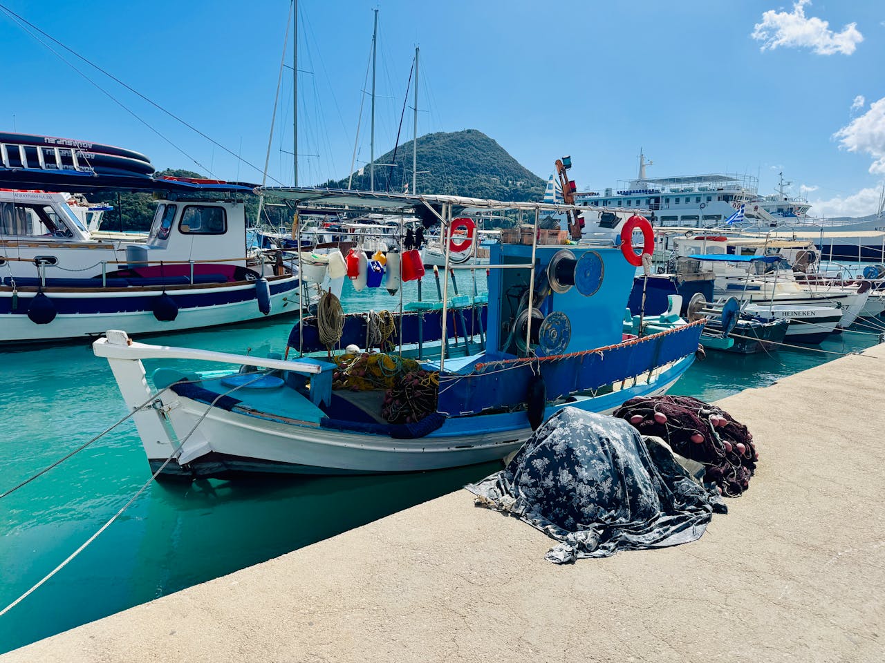 Ghid complet pentru vacanțe all-inclusive în Grecia – 2025